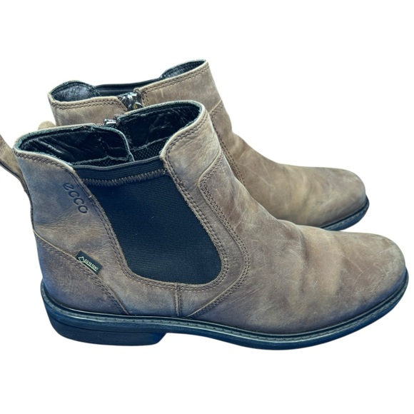 Ecco Brown and Black Leather Boots Ankle Height Slip-On